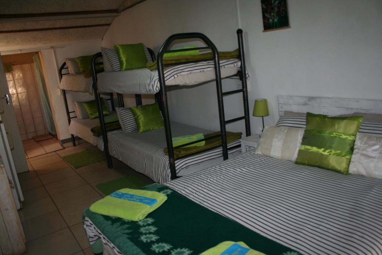 Akwela Guest Farm Hotel Bloemfontein Eksteriør billede