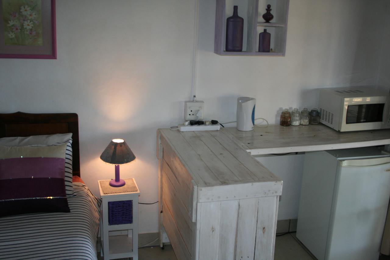 Akwela Guest Farm Hotel Bloemfontein Eksteriør billede