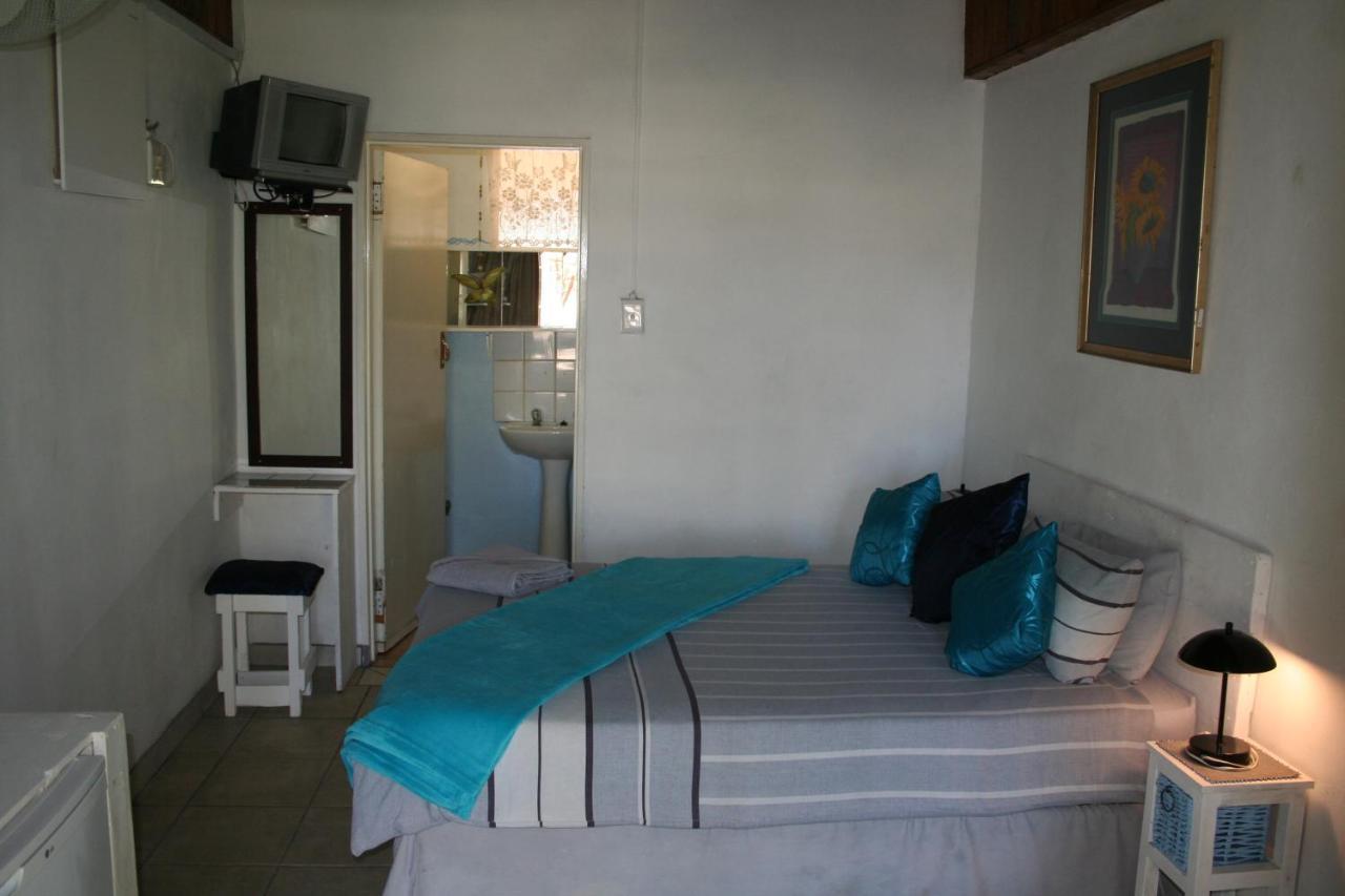 Akwela Guest Farm Hotel Bloemfontein Eksteriør billede